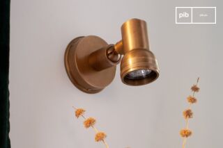 Wandleuchte aus kupferfarbenem Messing Bax