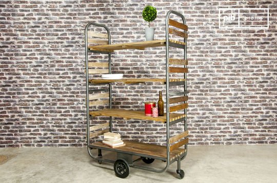Etagère à roulette en bois