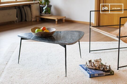 Table tripode en marbre vert